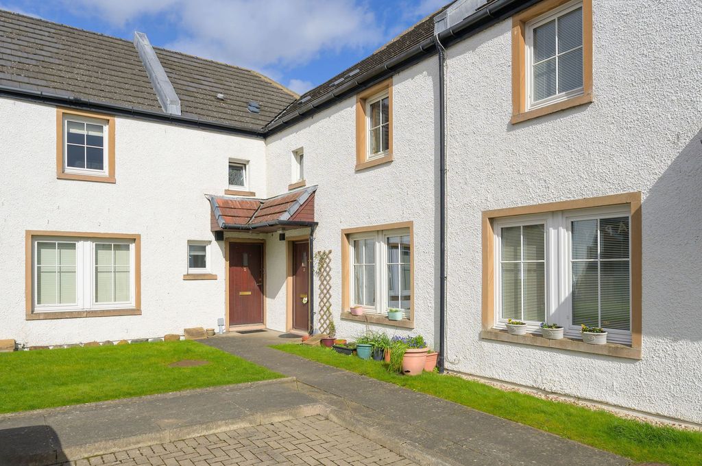 3 bed terraced house for saleCraigflower Gardens, Torryburn KY12