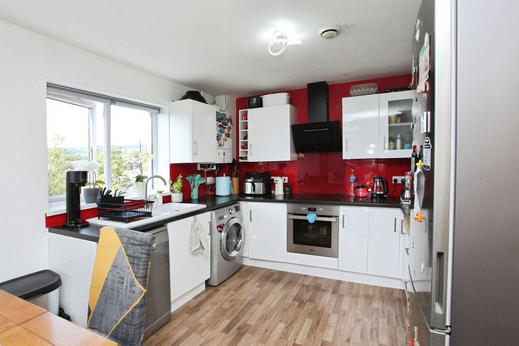 Additional image 2 of 2 bed flat for saleAshbourn Way, Llanishen, Cardiff CF14