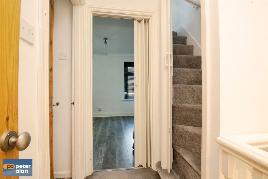 Additional image 2 of 2 bed flat for saleRutland Street, Cardiff CF11