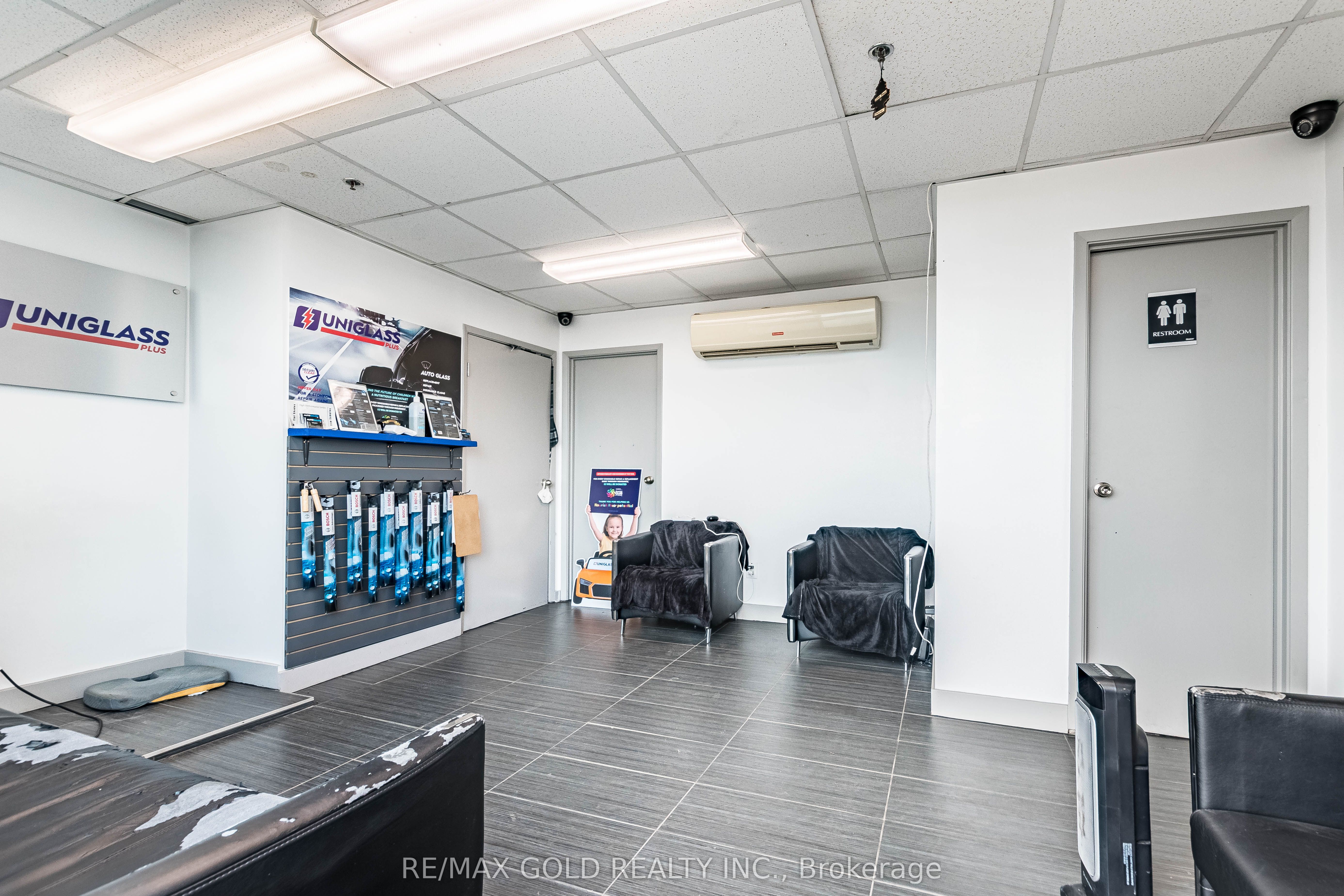 Additional image 4 of 2-7091 Hurontario Street, Mississauga, ON, L5S 1Z8