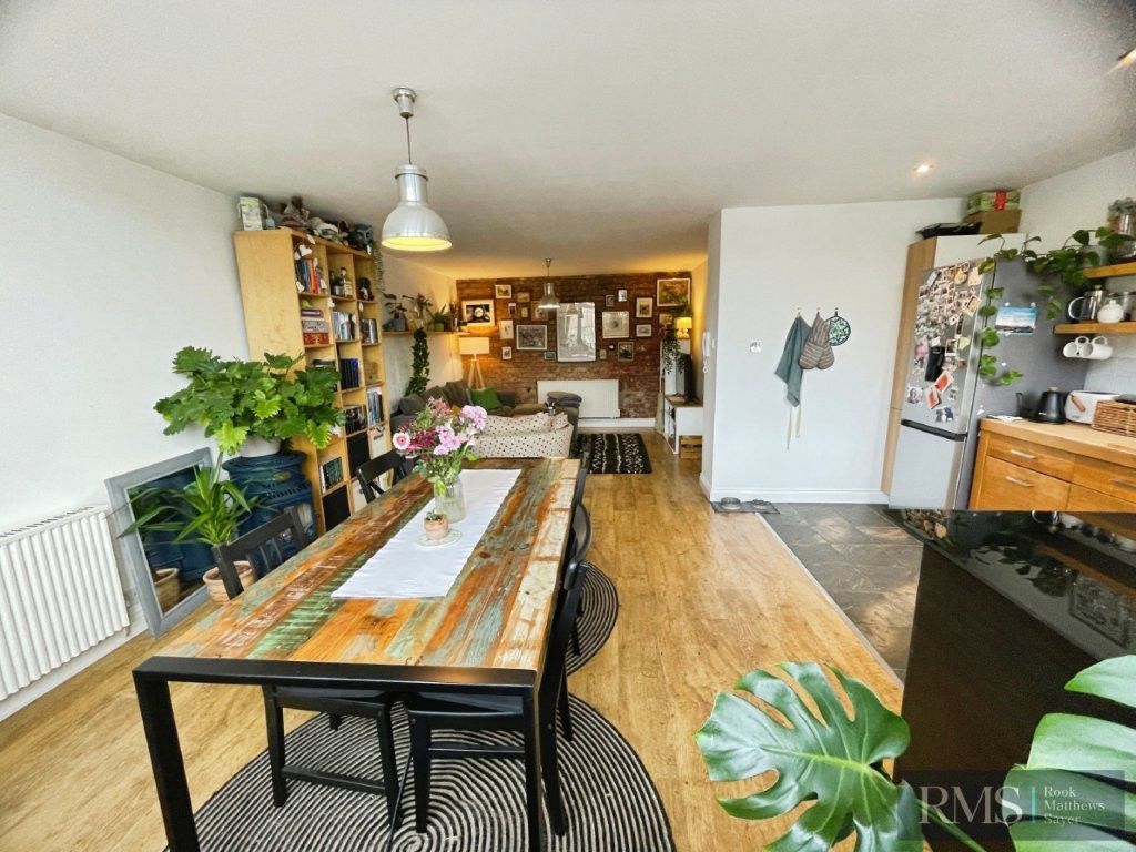 2 bed flat for saleWestgate Road, Newcastle Upon Tyne NE1 photo 5