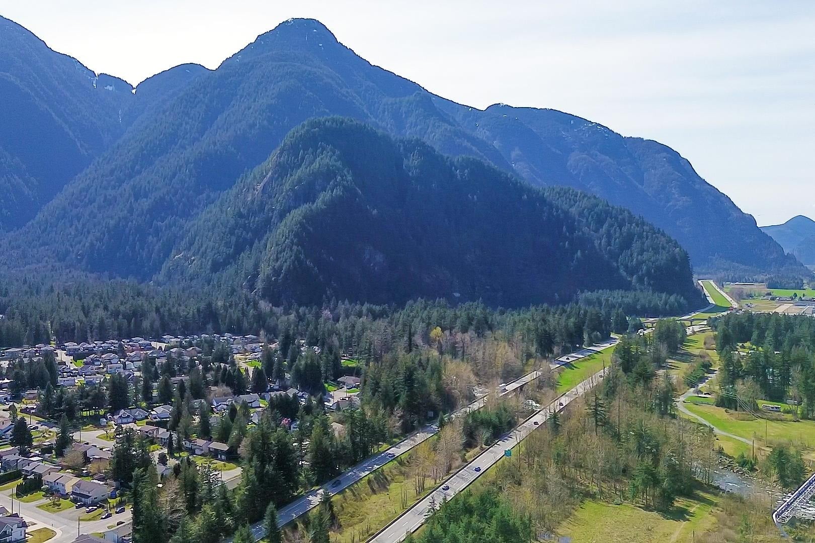 64053 Tom Berry Road, Hope, BC, V0X 1L2 photo 5