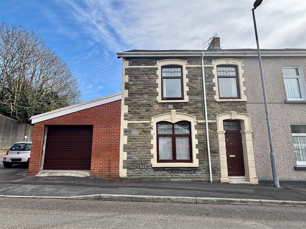 3 bed end terrace house for saleJames Street, Llanelli SA15