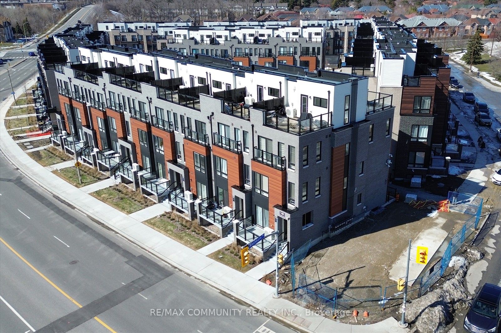21-145 Tapscott Road, Toronto, ON, M1B 0E8
