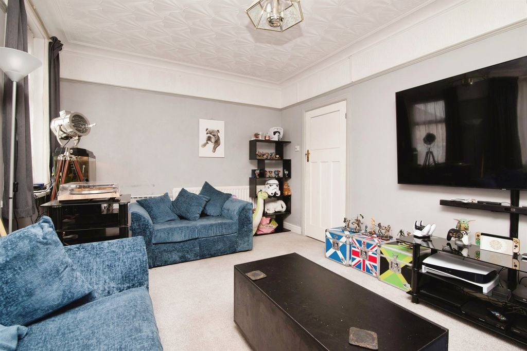 Additional image 2 of 3 bed semi-detached house for saleWentloog Road, Rumney, Cardiff CF3