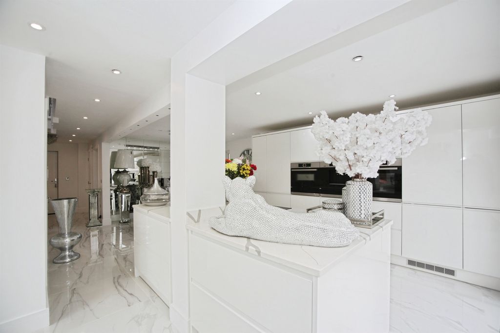 Additional image 7 of 4 bed detached house for saleSword Hill, Caerphilly CF83