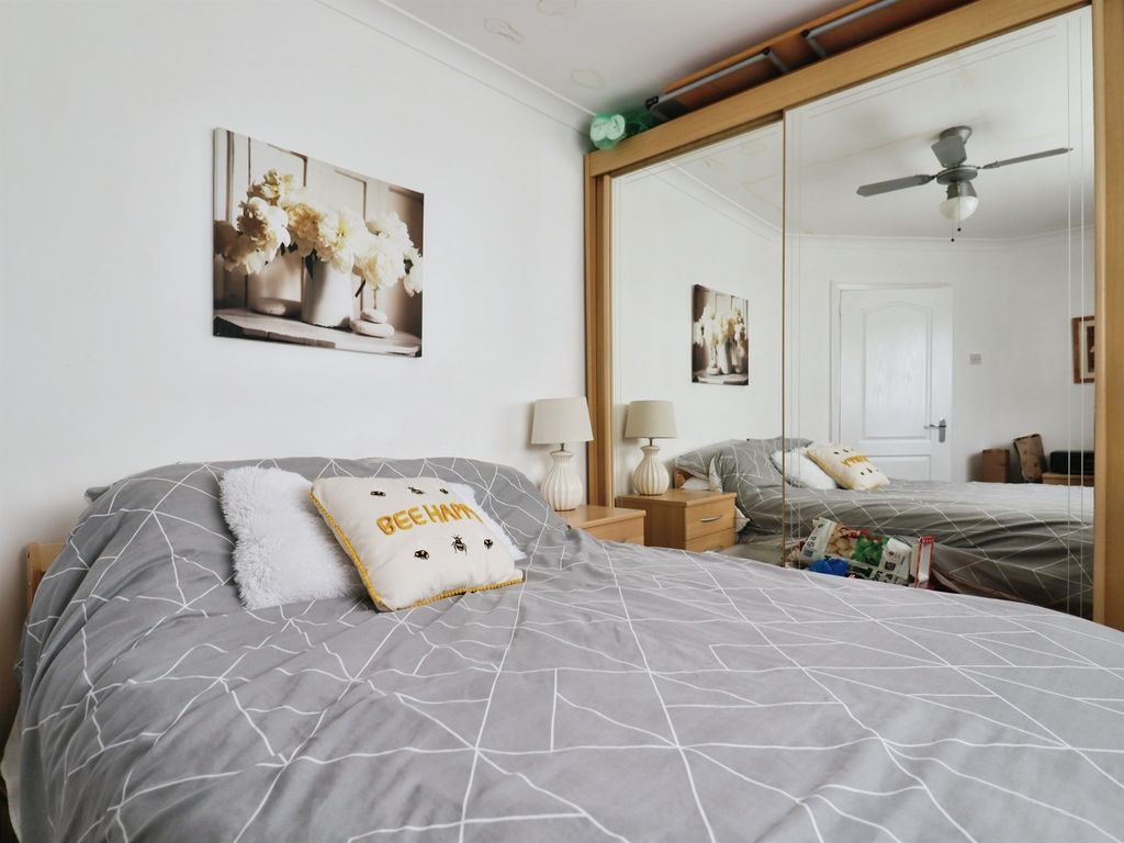 Additional image 12 of 4 bed semi-detached house for saleAxbridge Crescent, St Mellons Rise, Cardiff CF3
