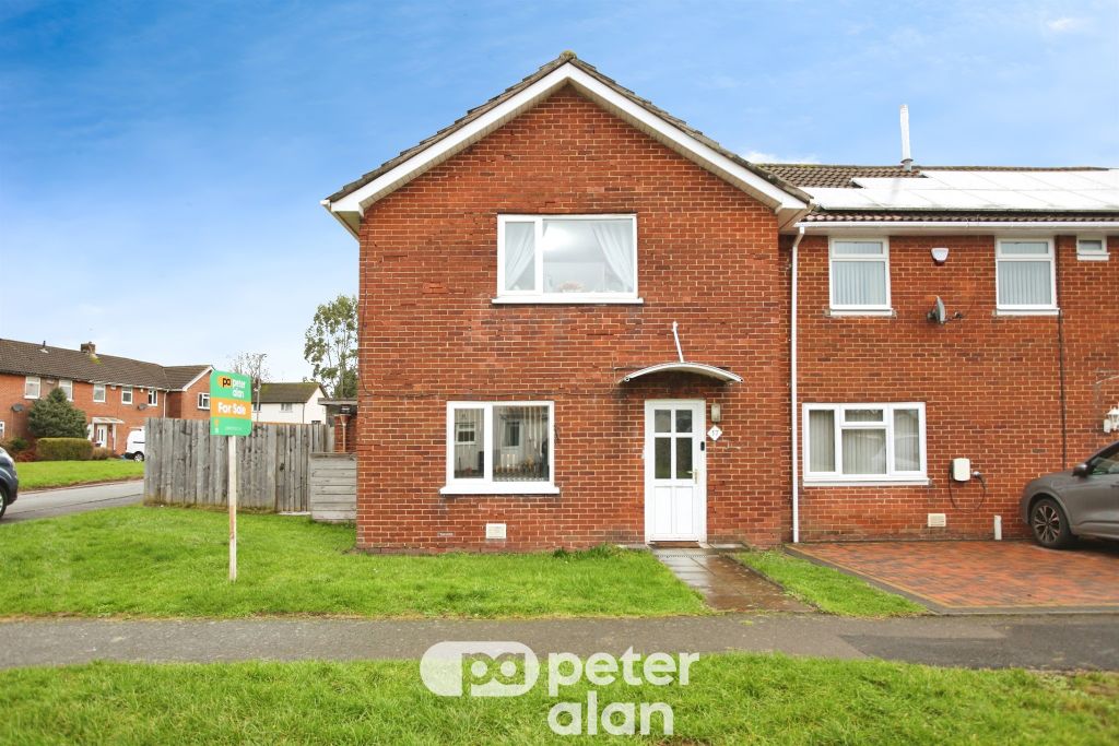2 bed end terrace house for saleCourt Farm Road, Llantarnam, Cwmbran NP44