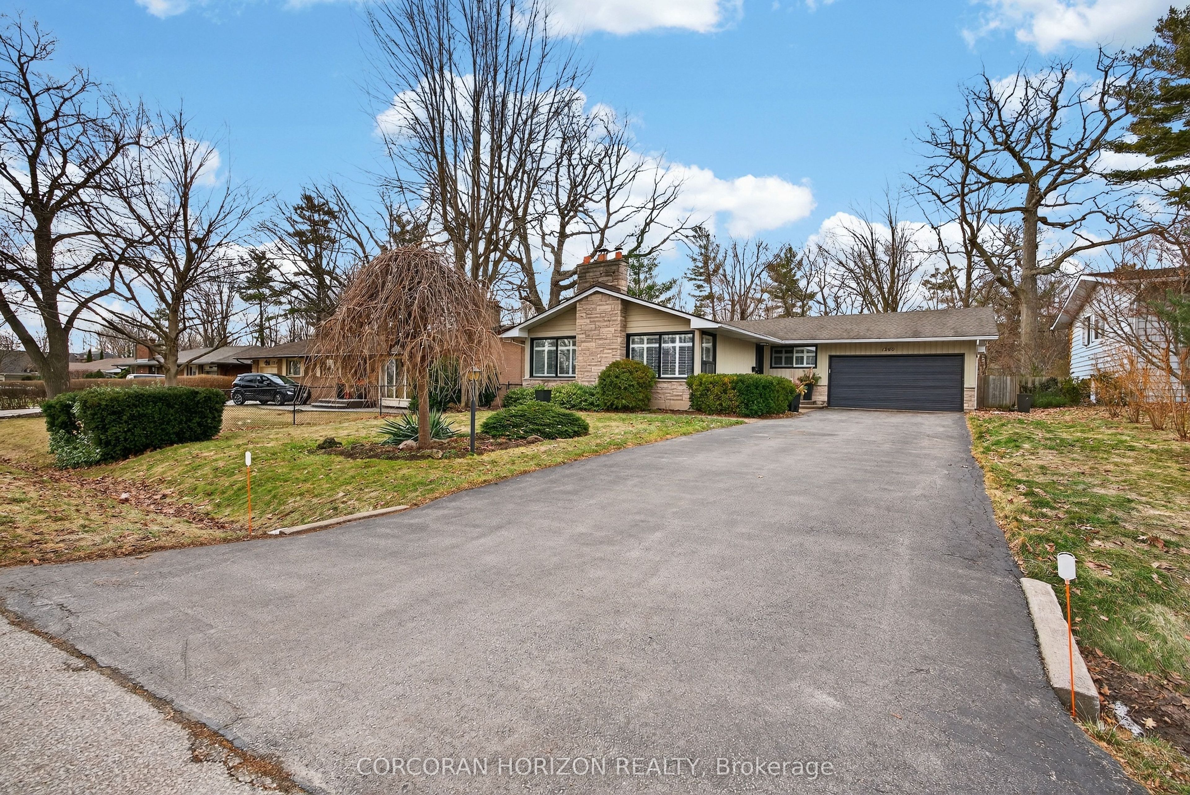 Additional image 2 of 1260 Elgin Crescent, Oakville, ON, L6H 2J7