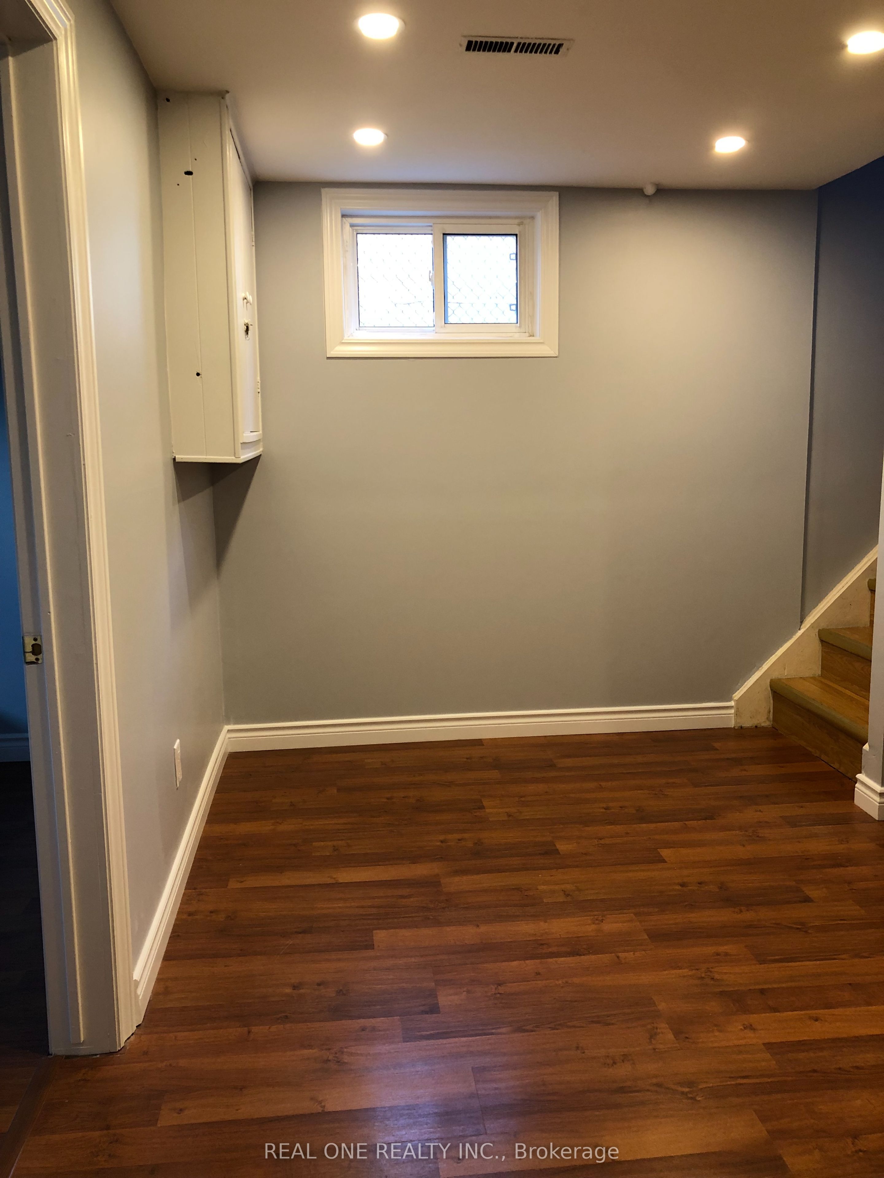 Additional image 6 of Lower-1161 Shadeland Drive, Mississauga, ON, L5C 1P2