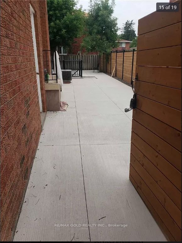 Additional image 3 of 142 Whitchurch Mews, Mississauga, ON, L5A 4B3