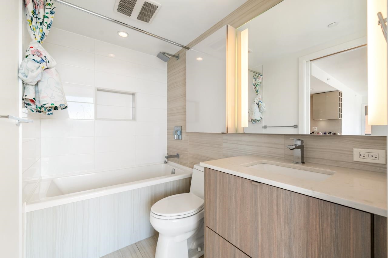 Additional image 5 of 1108-1788 Columbia Street, Vancouver, BC, V5Y 0L7