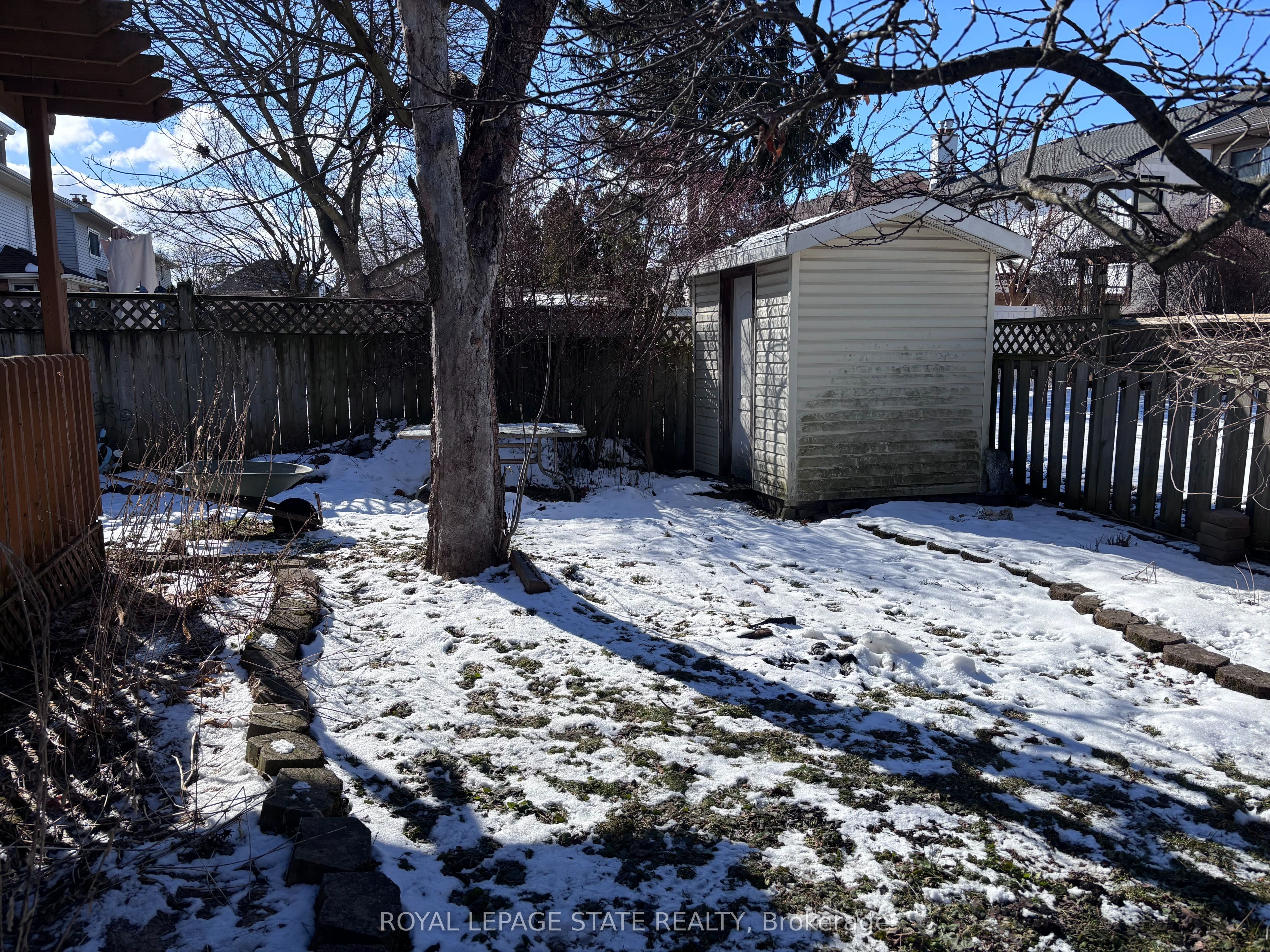 15 Strada Boulevard, St. Catharines, ON, L2S 3L6 photo 3