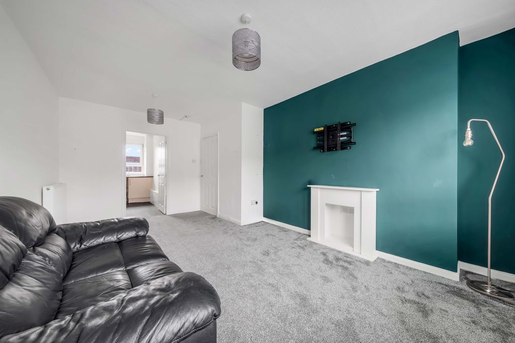 1 bed flat for saleLansdowne Square, Dundee DD2 photo 5