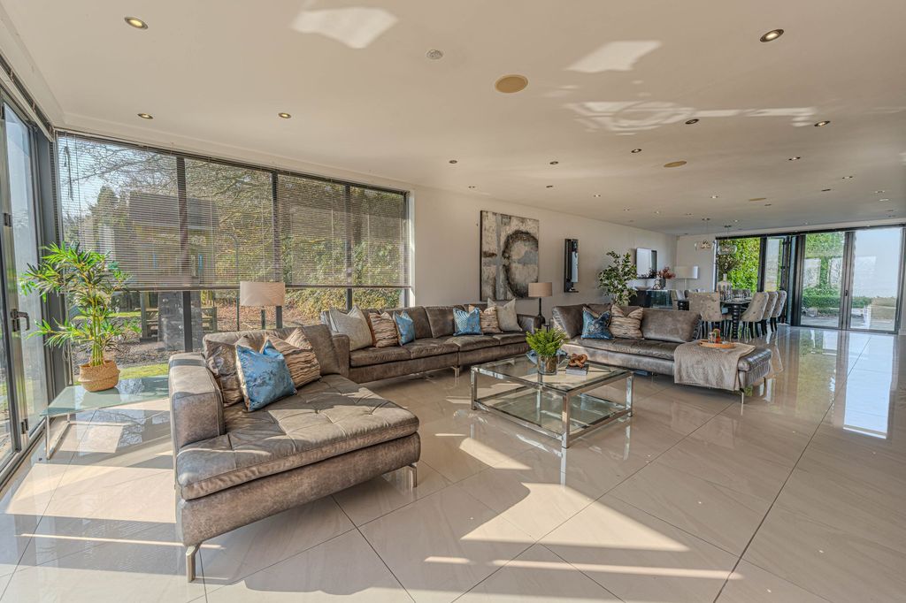 Additional image 7 of 6 bed detached house for saleKemeys Inferior, Newport NP18