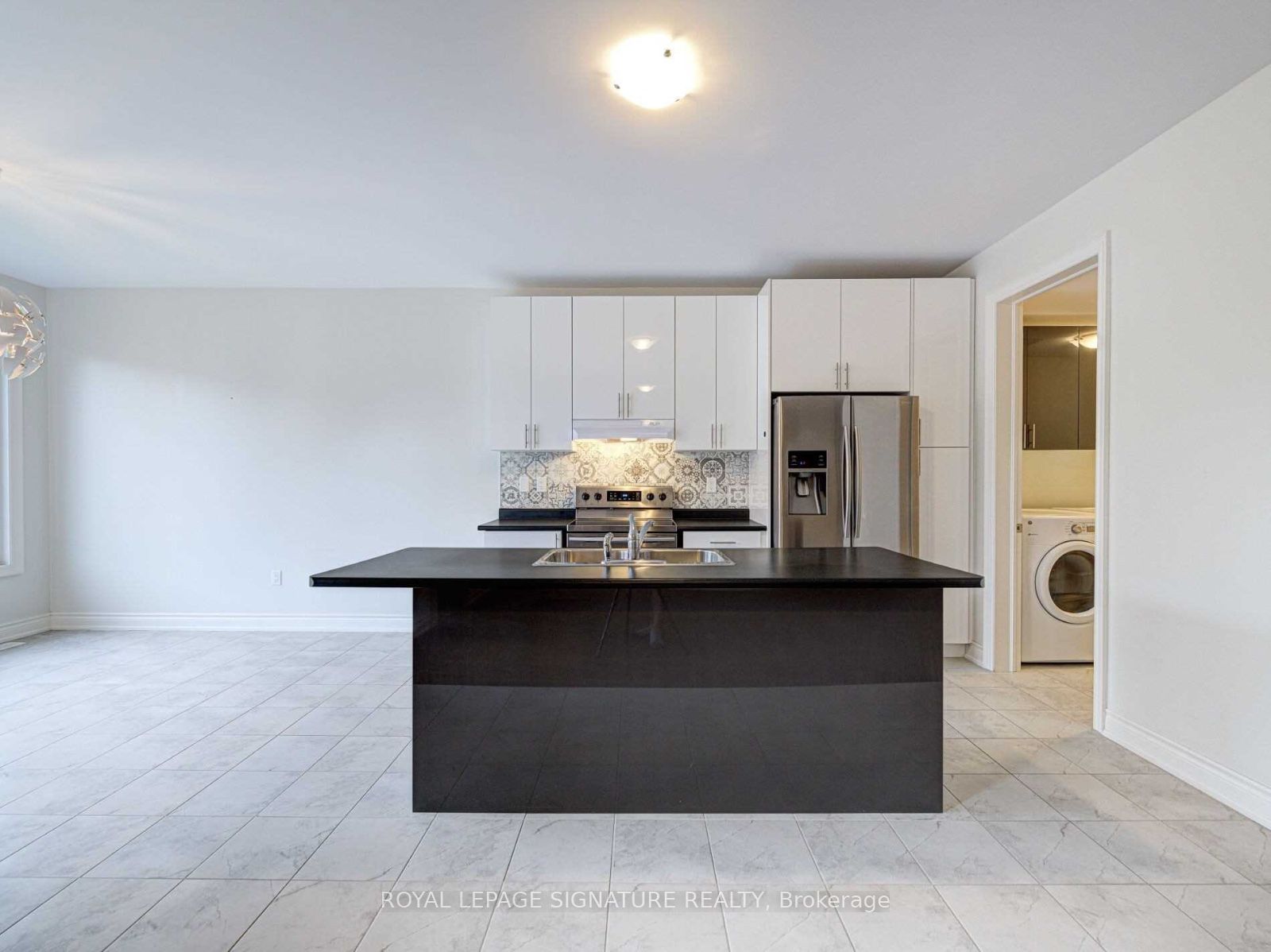 Additional image 2 of 20 Dunley Crescent, Brampton, ON, L6X 5K3