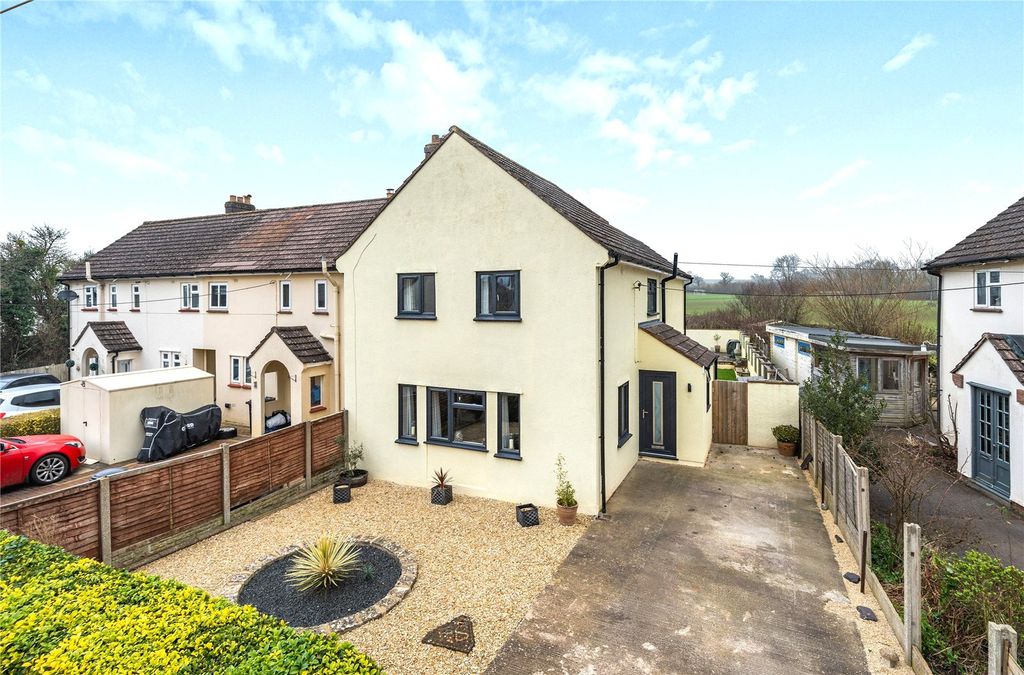 4 bed end terrace house for saleKnowle Lane, Wookey, Wells BA5