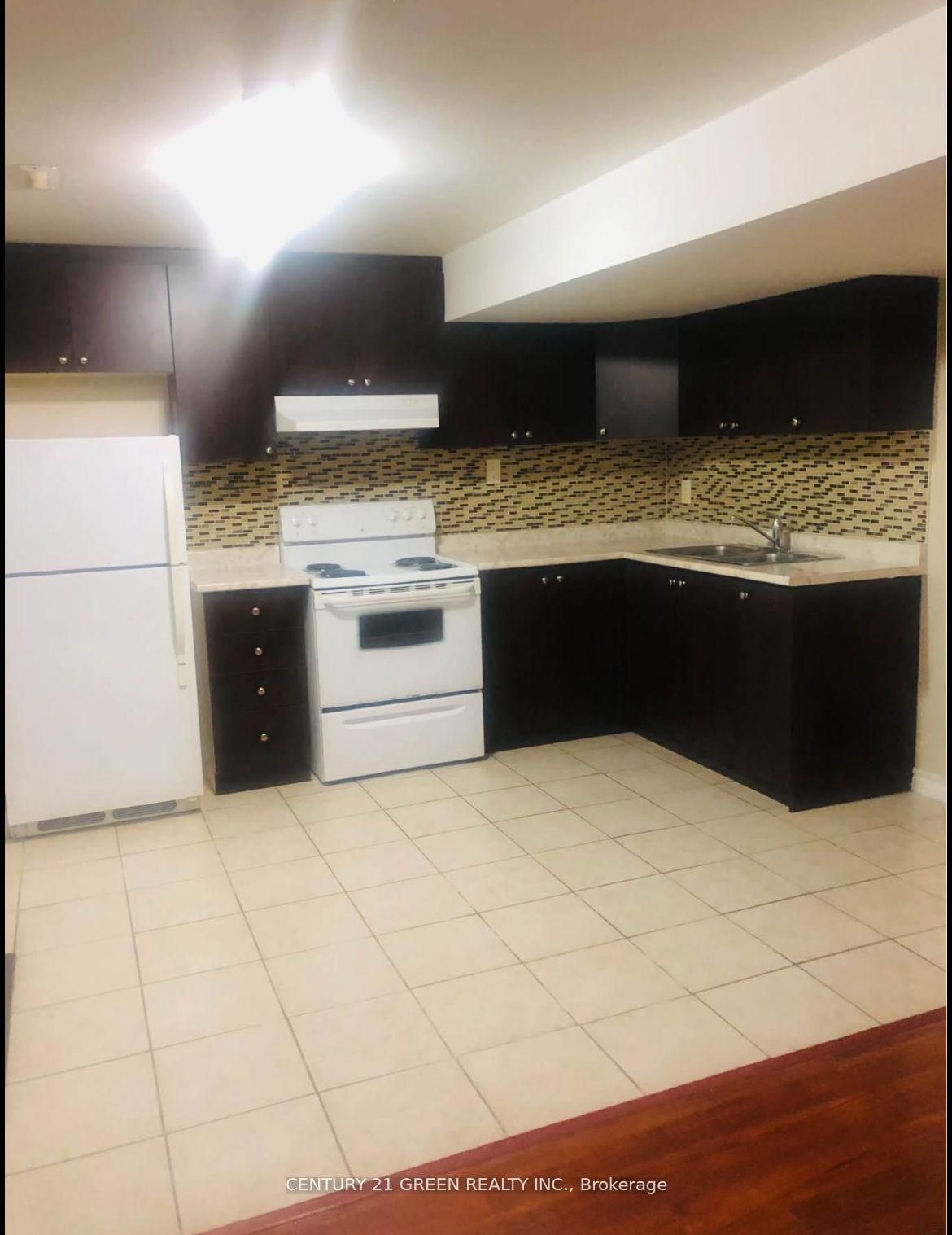 Additional image 3 of BSMT-5623 Whitehorn Avenue, Mississauga, ON, L5V 2H1