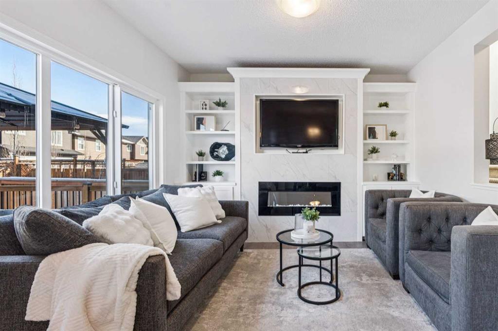 58 Buckskin Way, Cochrane, AB, T4C 2P2