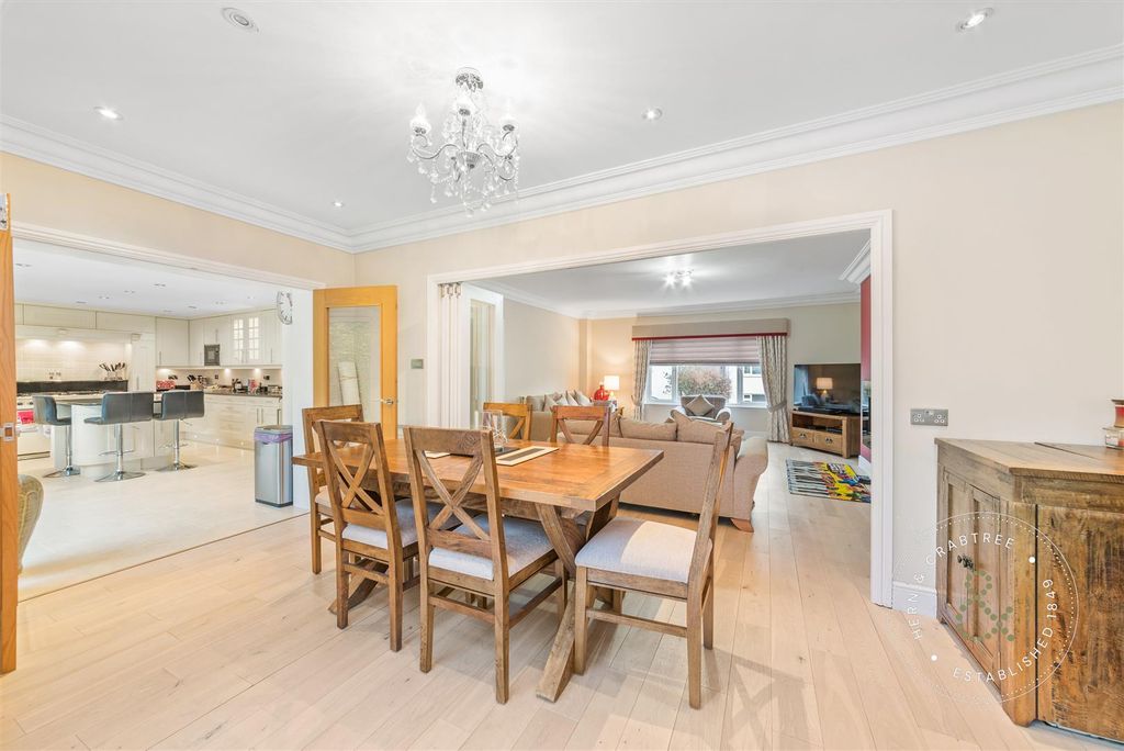 Additional image 28 of 5 bed detached house for saleDan-Y-Bryn Avenue, Radyr, Cardiff CF15