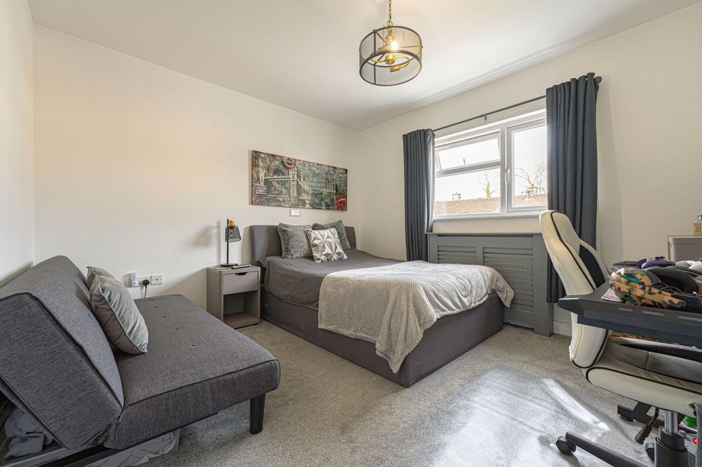 Additional image 4 of 3 bed semi-detached house for saleFields Road, Oakfield NP44