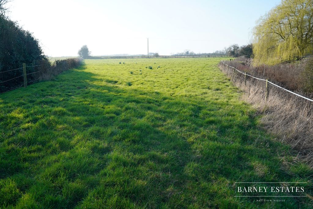 Additional image 2 of Land for saleHallams Lane, Timberland LN4
