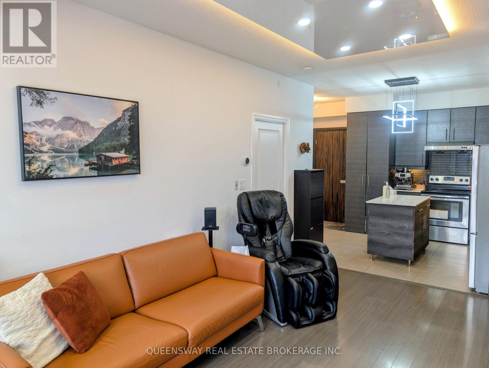 Additional image 2 of 209-277 Souith Park Road, Markham, ON, L3T0B7