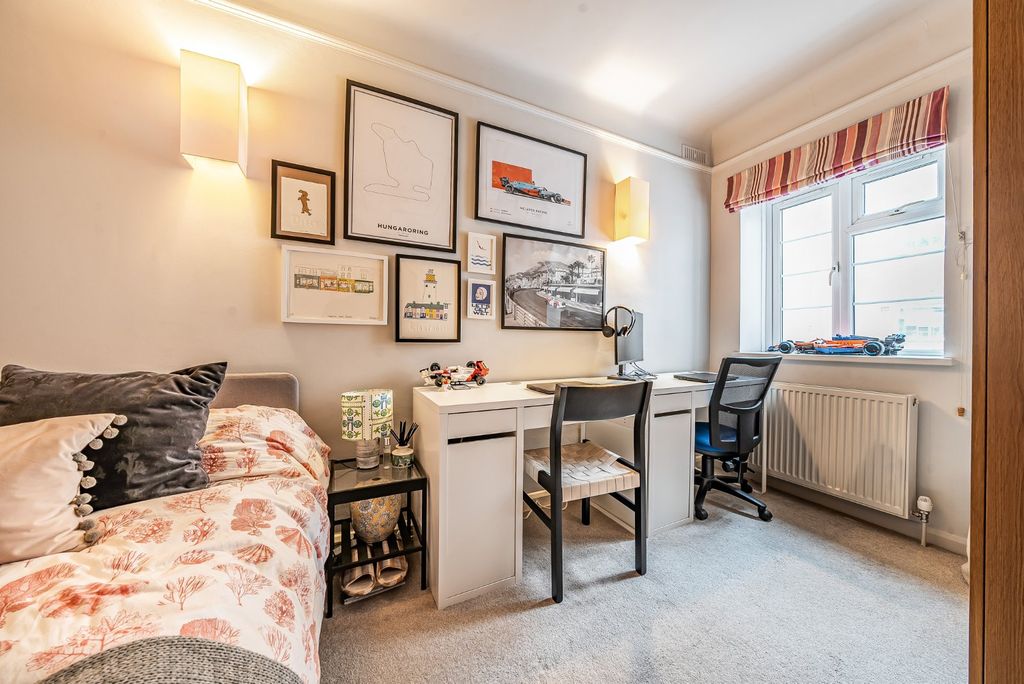 Additional image 6 of 2 bed flat for saleClaremont Road, Surbiton, Surrey KT6