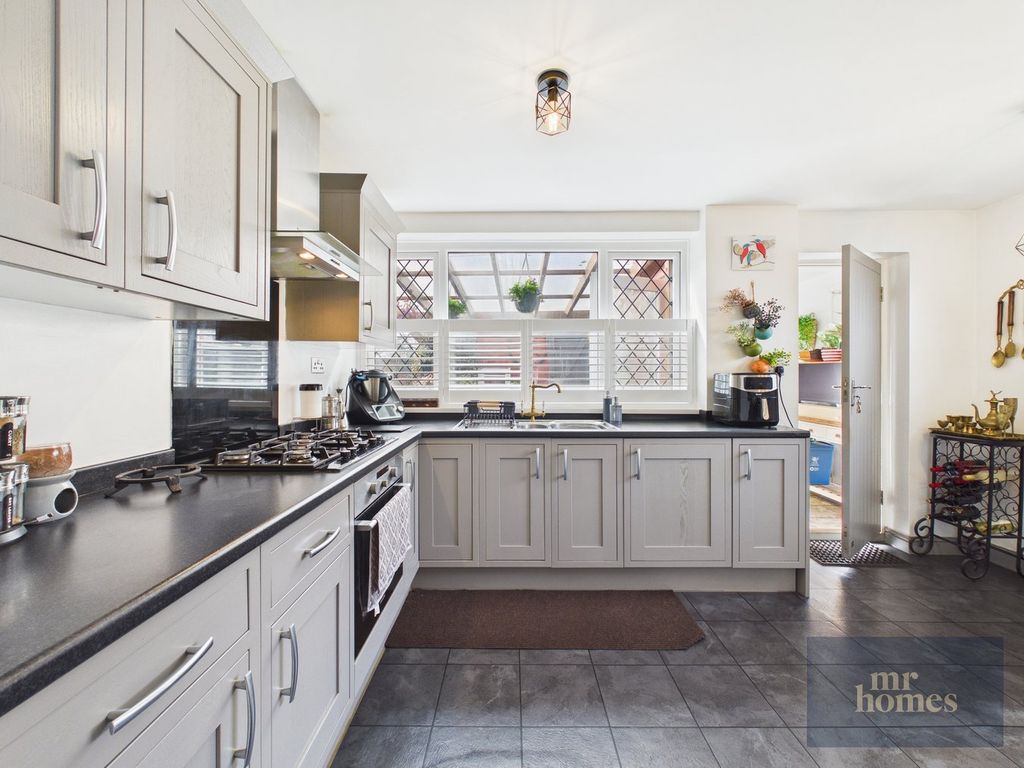 Additional image 23 of 3 bed semi-detached house for salePeach Place, Fairwater, Cardiff CF5