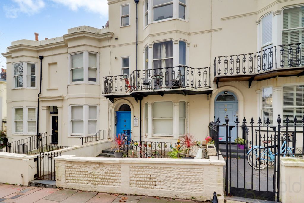 2 bed maisonette for saleMontpelier Road, Brighton BN1