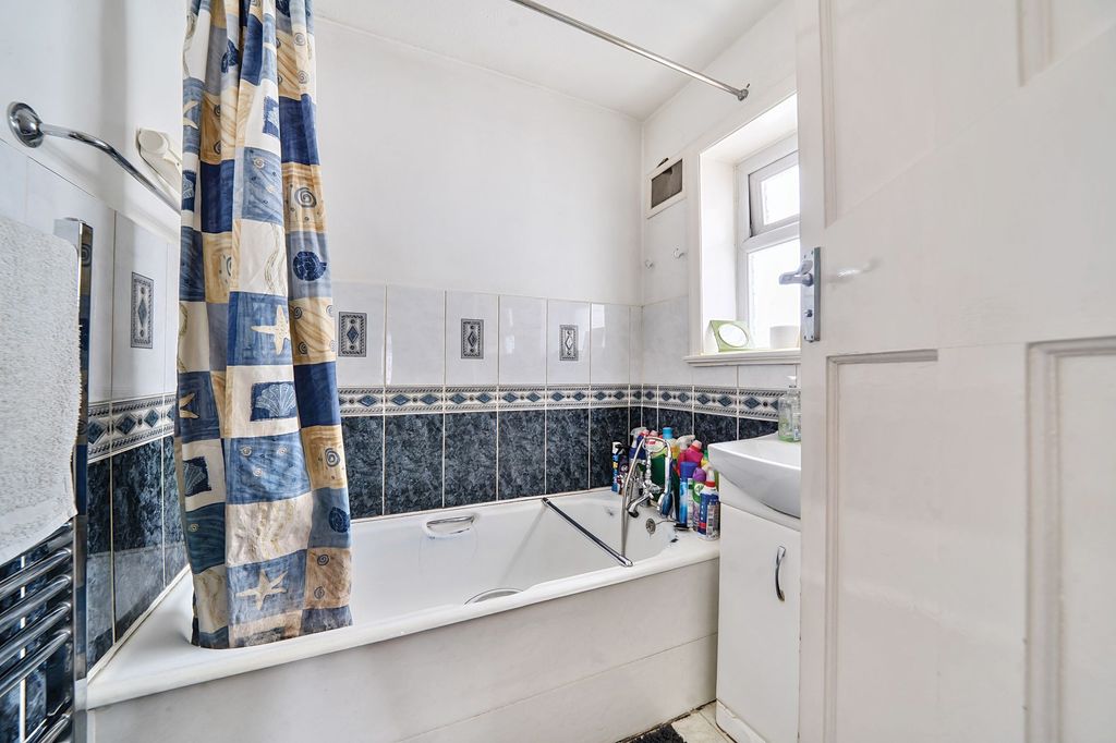 Additional image 9 of 3 bed semi-detached house for saleManor Way, London NW9