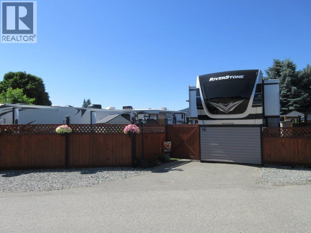 16-415 Commonwealth Road, Kelowna, BC, V4V1P4 photo 5