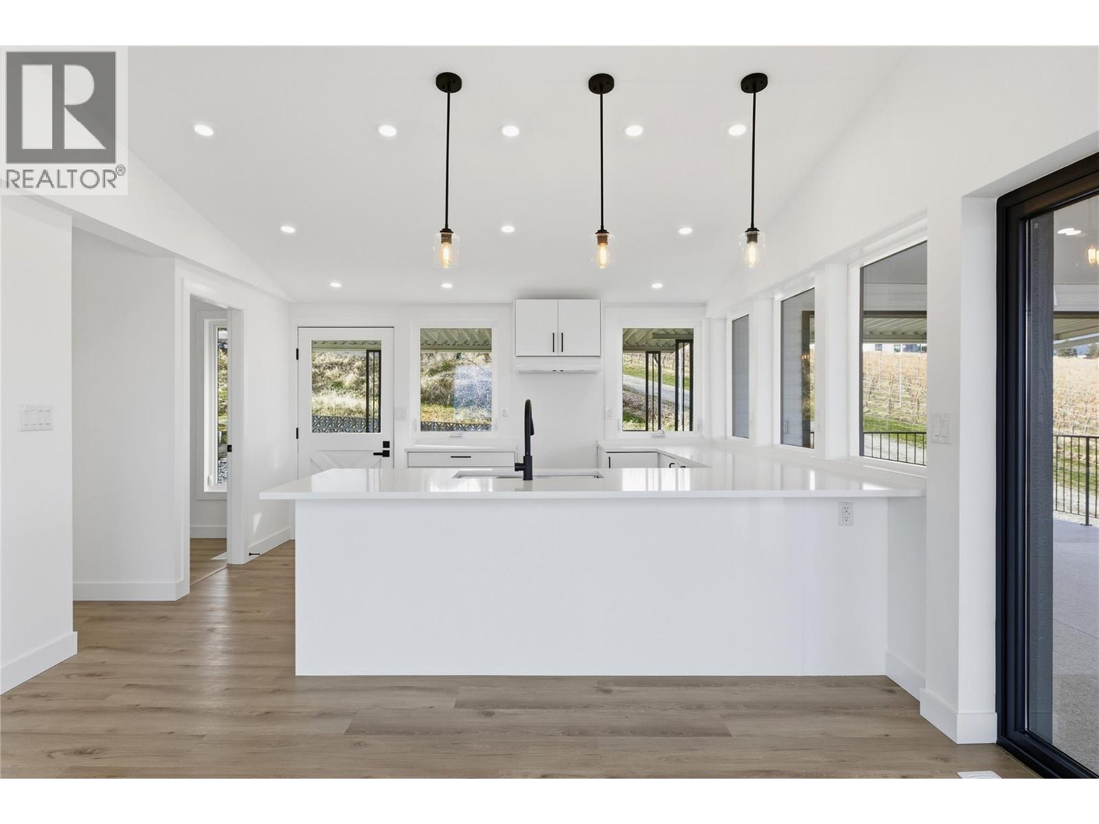Additional image 2 of 3906 Harding Road, West Kelowna, BC, V4T2J9