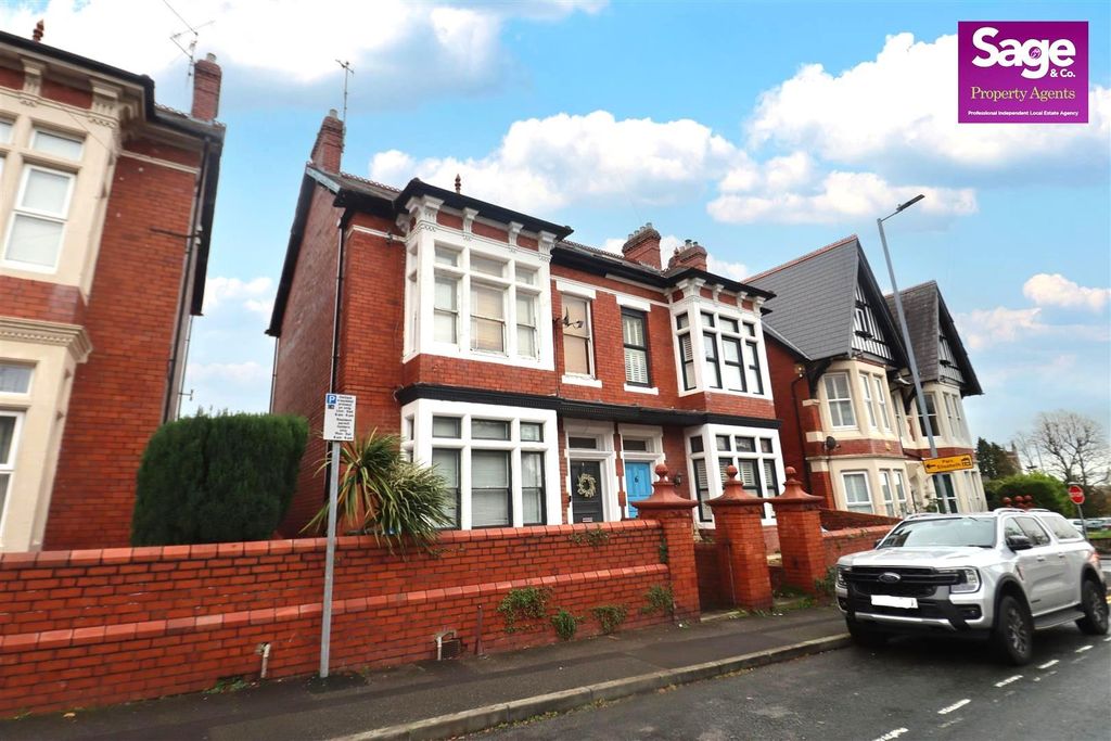 6 bed semi-detached house for saleFields Park Road, Newport NP20