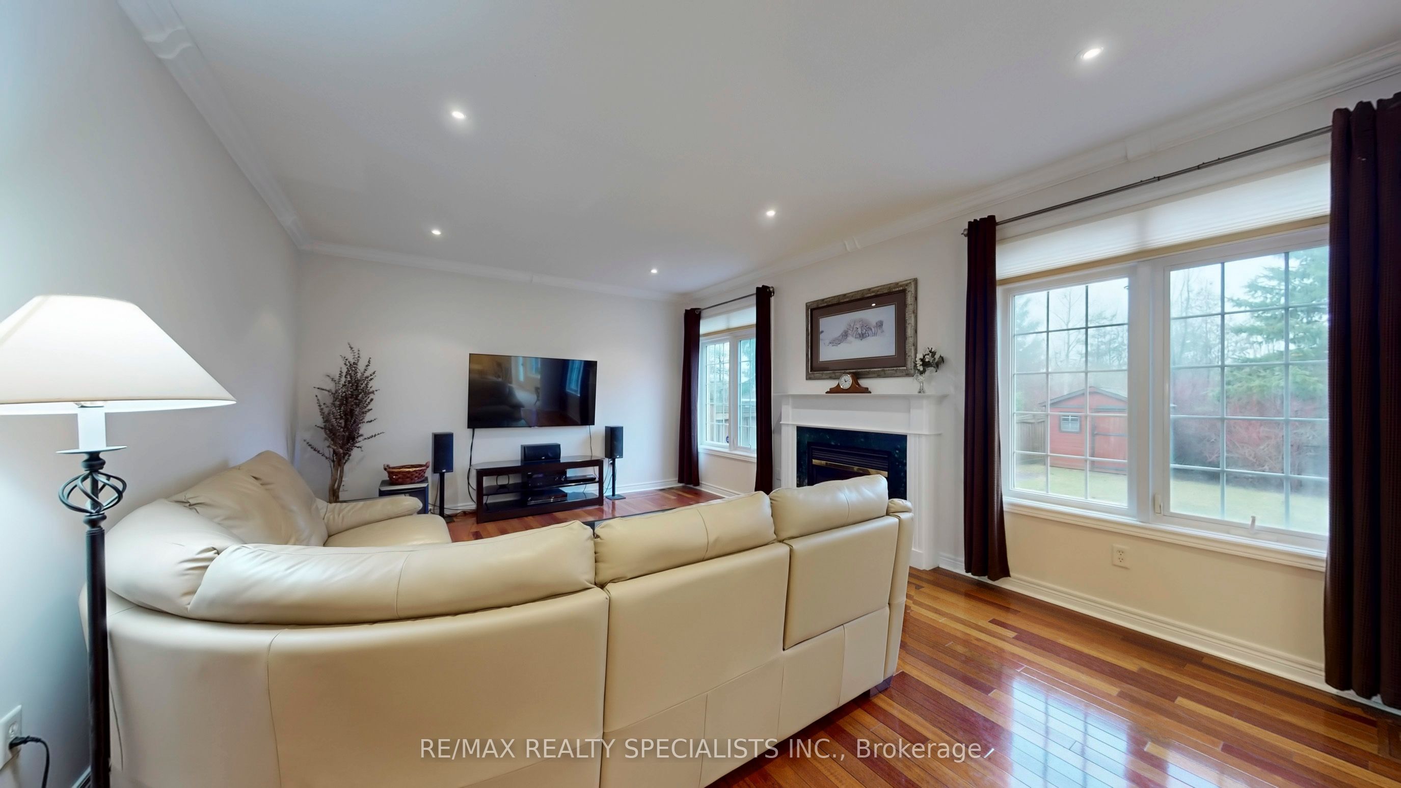 Additional image 3 of 2258 Rochester Circle, Oakville, ON, L6M 5E1