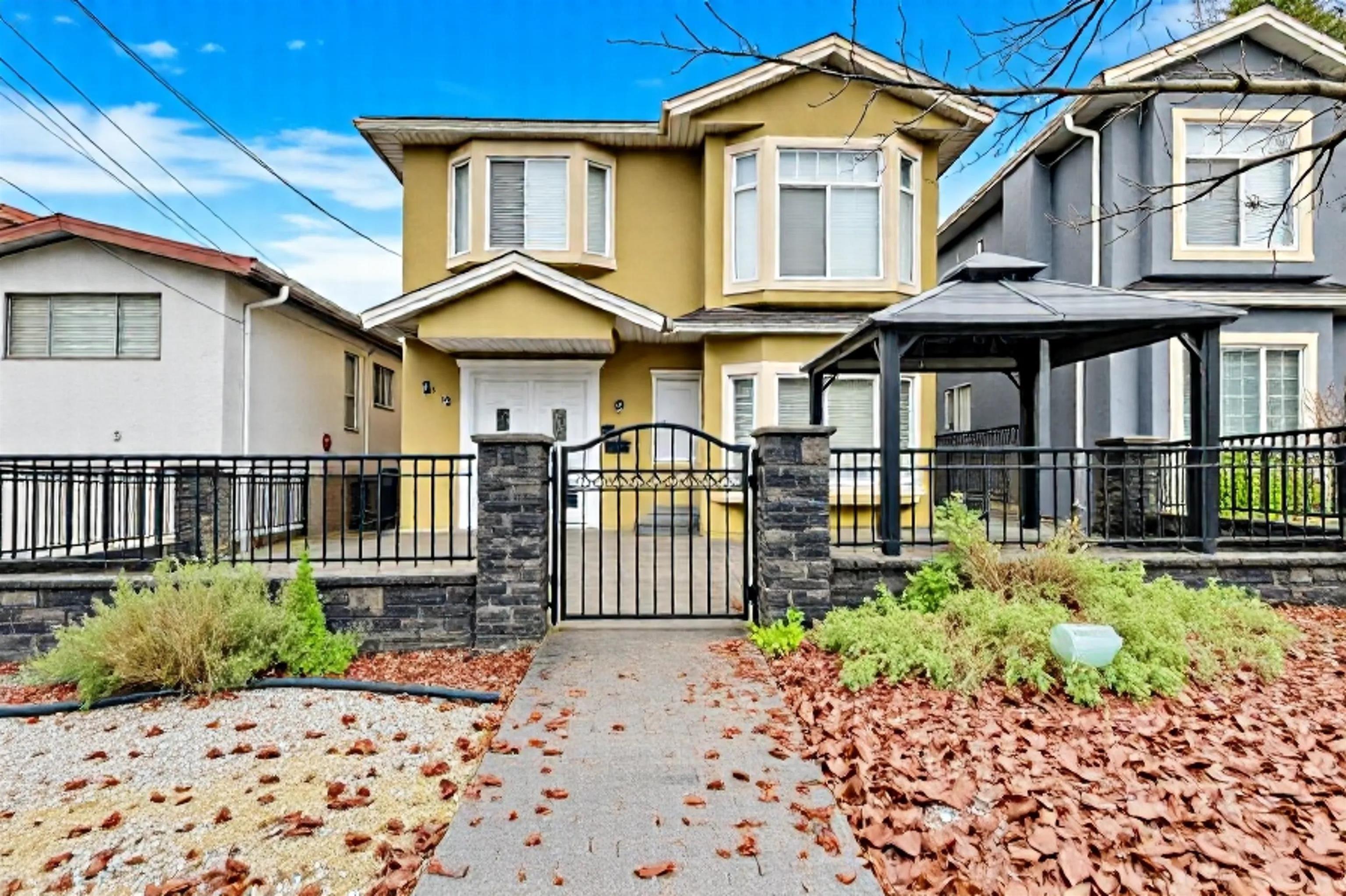 7332 1st Street, Burnaby, BC, V3N 3S8