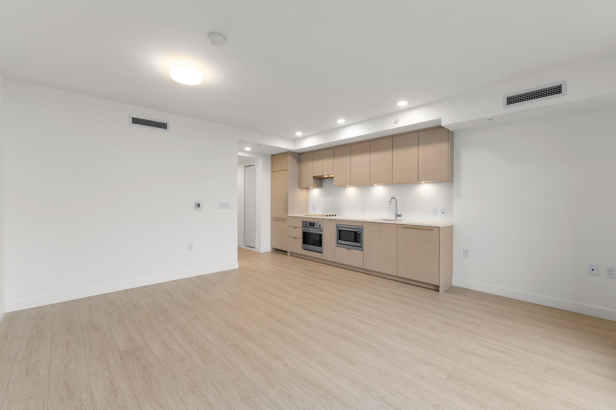Additional image 6 of 1810-13675 107a Avenue, Surrey, BC, V3T 2H3