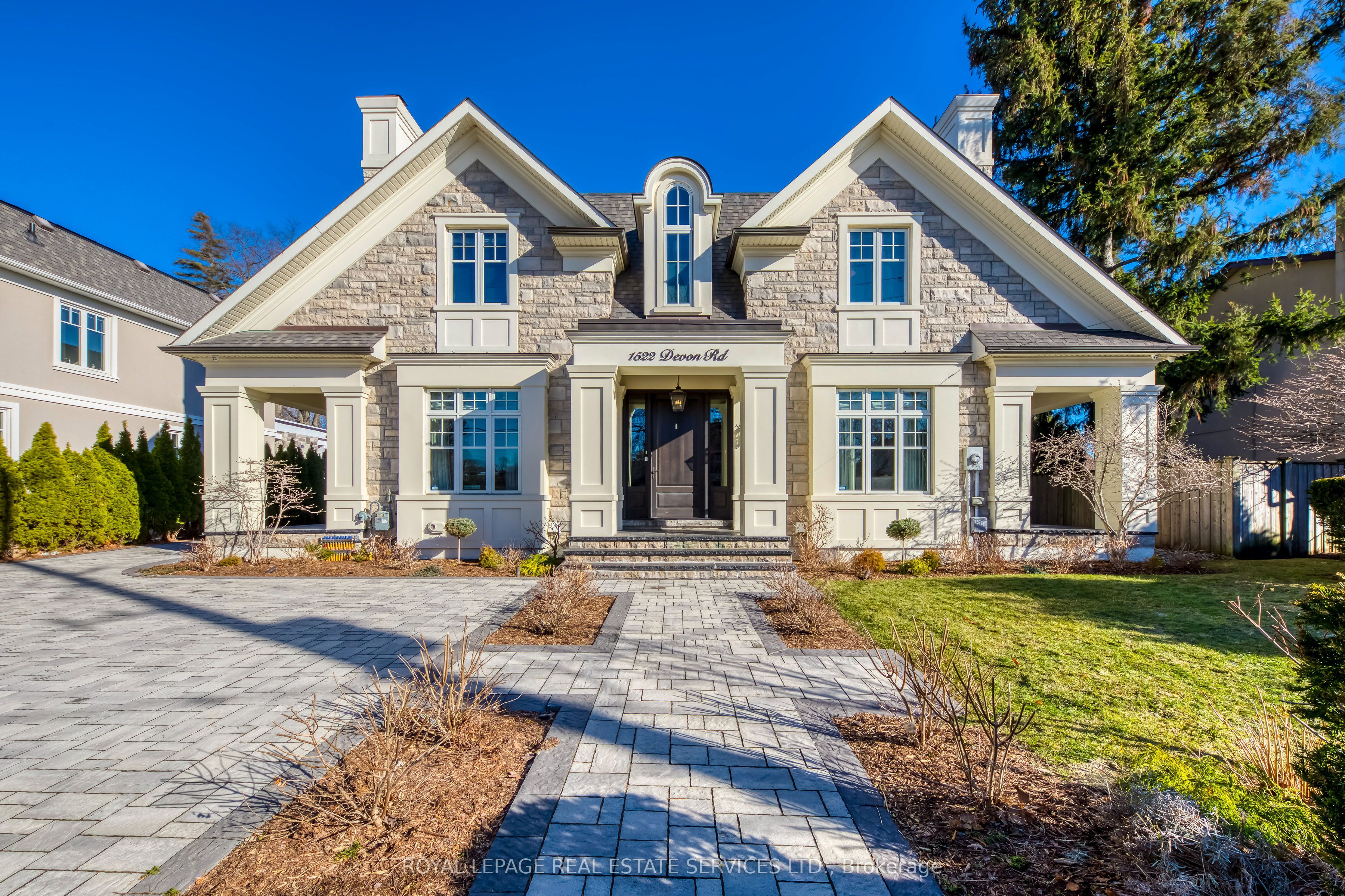 1522 Devon Road, Oakville, ON, L6J 2M5