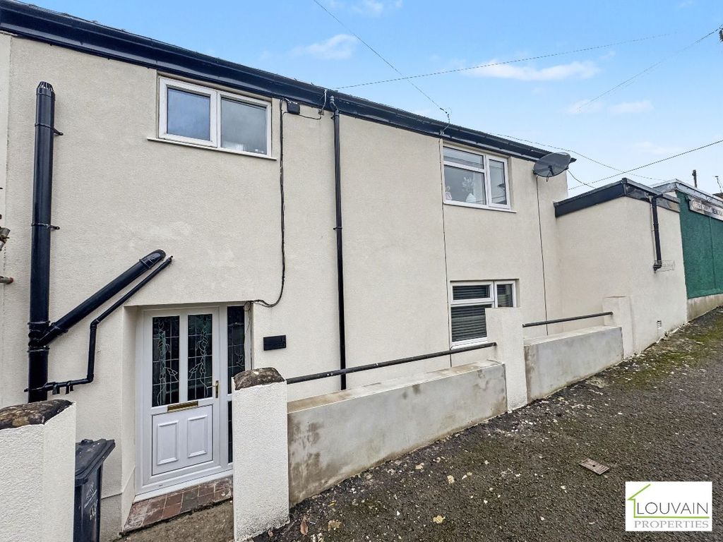 3 bed terraced house for saleTy Cendl, Beaufort, Beaufort, Ebbw Vale NP23