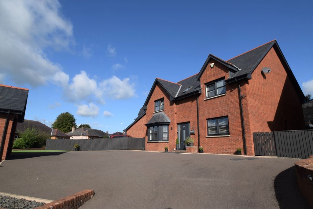 5 bed detached house for sale32 Corberry Park, Dumfries DG2
