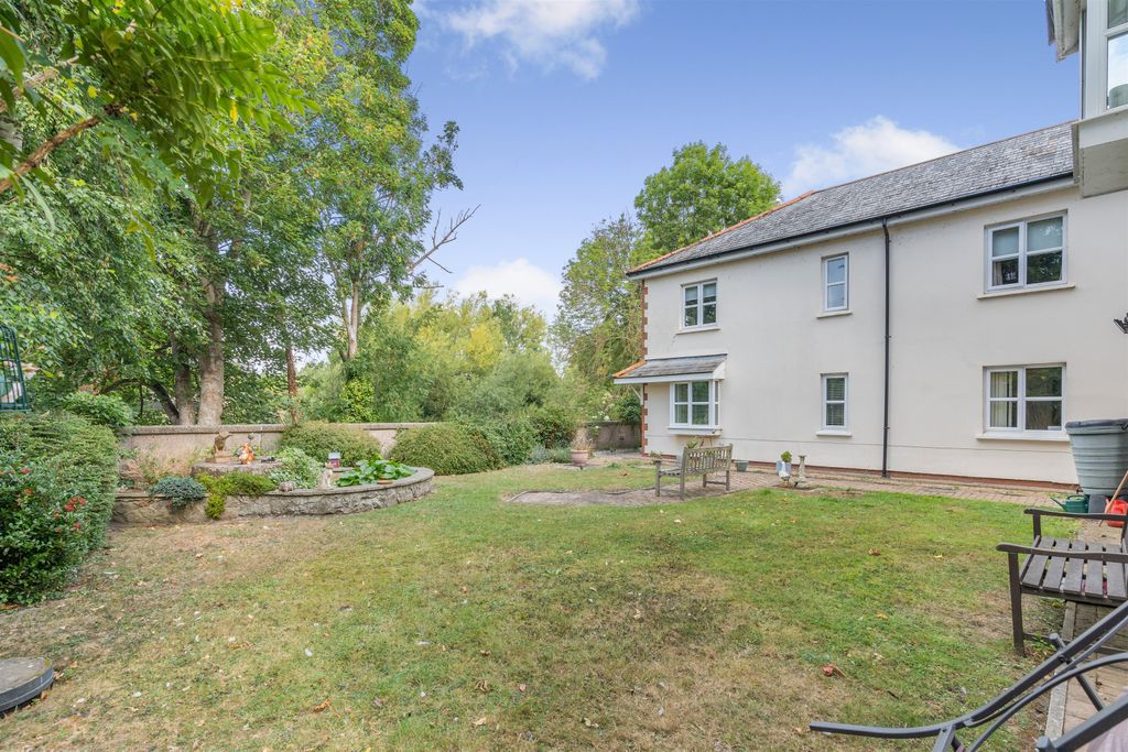 Additional image 17 of 1 bed flat for saleKingsmead Court, The Oldway Centre, Monmouth, Monmouthshire NP25