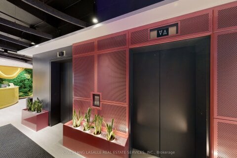 Additional image 8 of 1200-655 Bay Street, Toronto, ON, M5G 2K4