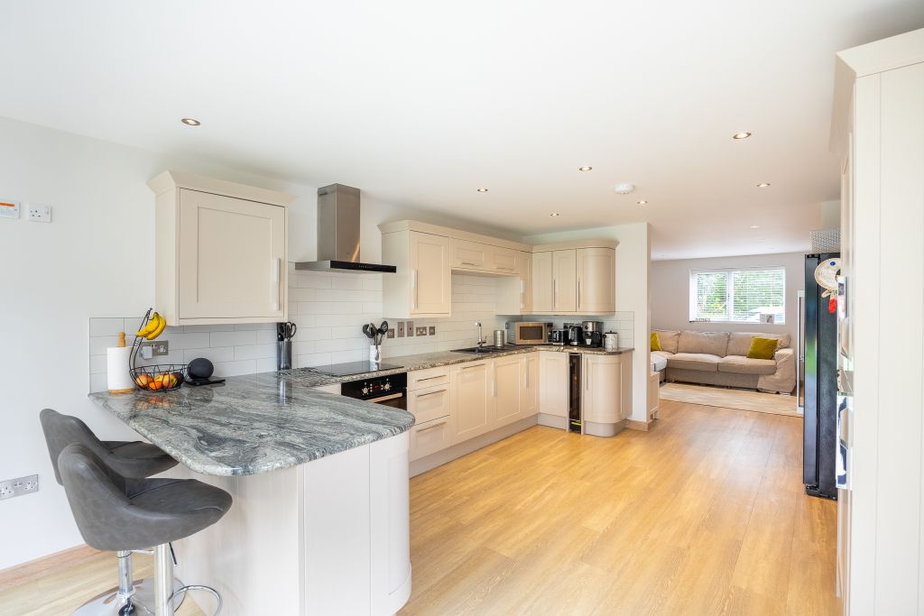 Additional image 10 of 4 bed semi-detached house for saleVictoria Avenue, St. Sampson, Guernsey GY2