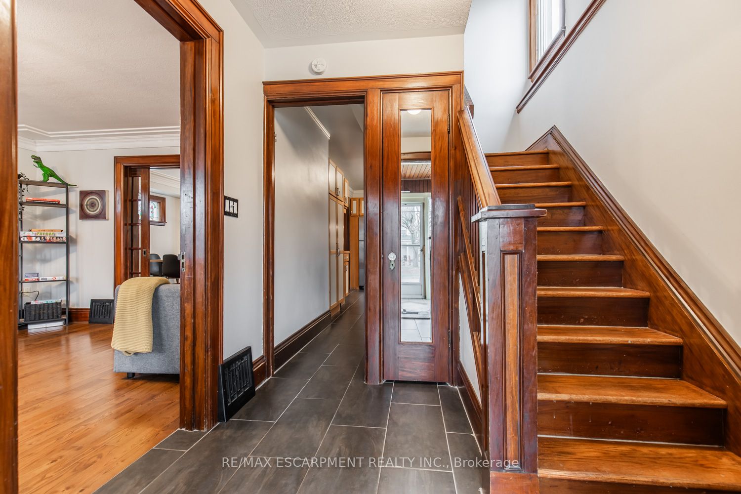 Additional image 4 of 60 Lake Avenue Drive, Hamilton, ON, L8G 3N3
