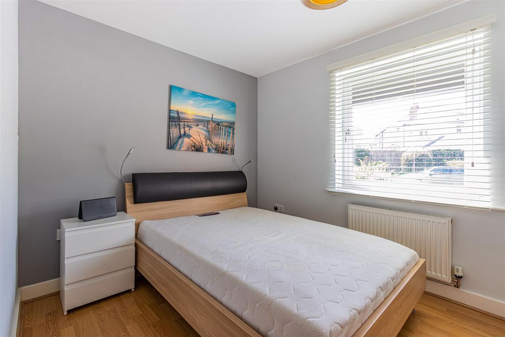Additional image 6 of 2 bed flat for saleHeathwood Road, Heath CF14