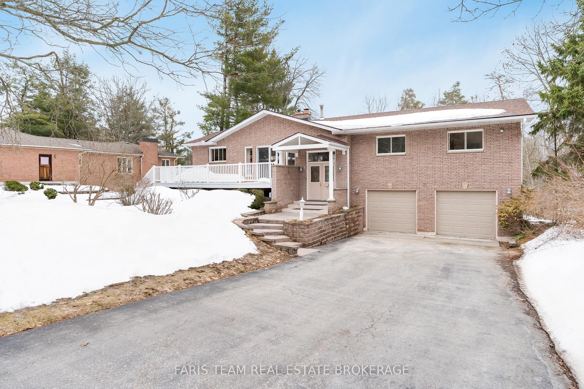 21 Pooles Road, Springwater, ON, L9X 0P5