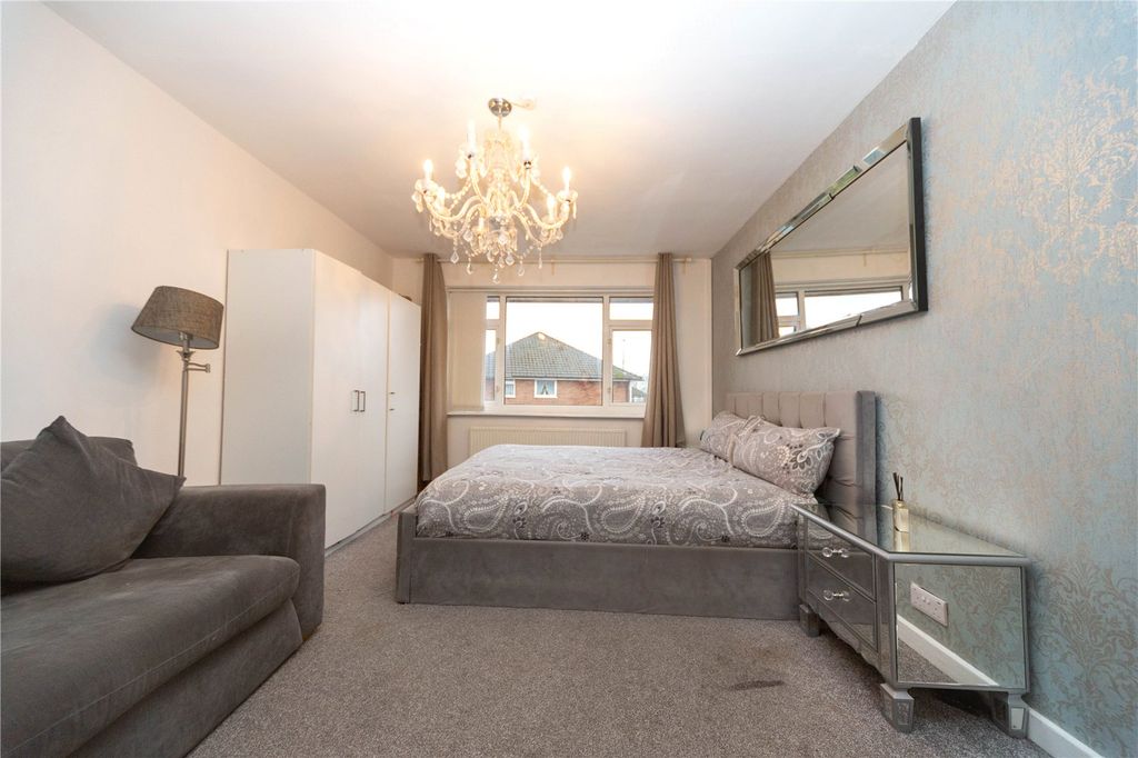 Additional image 15 of 3 bed maisonette for saleHampton Court, Brandreth Road, Cardiff CF23