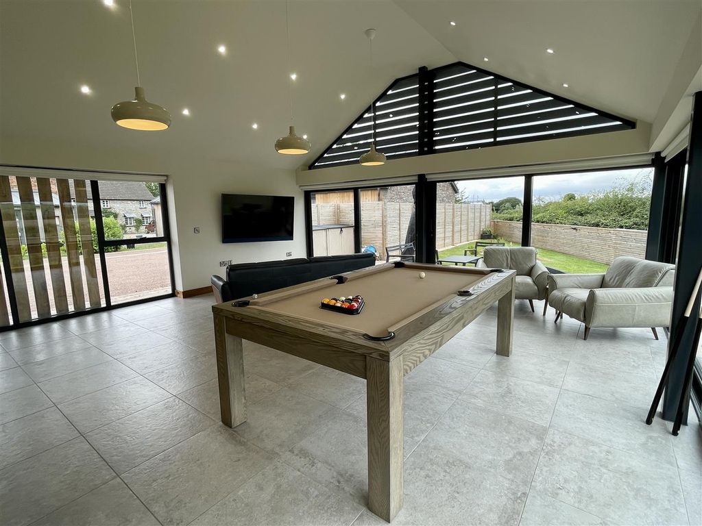 Additional image 14 of 3 bed detached bungalow for saleStarling Close, Rogiet, Caldicot NP26