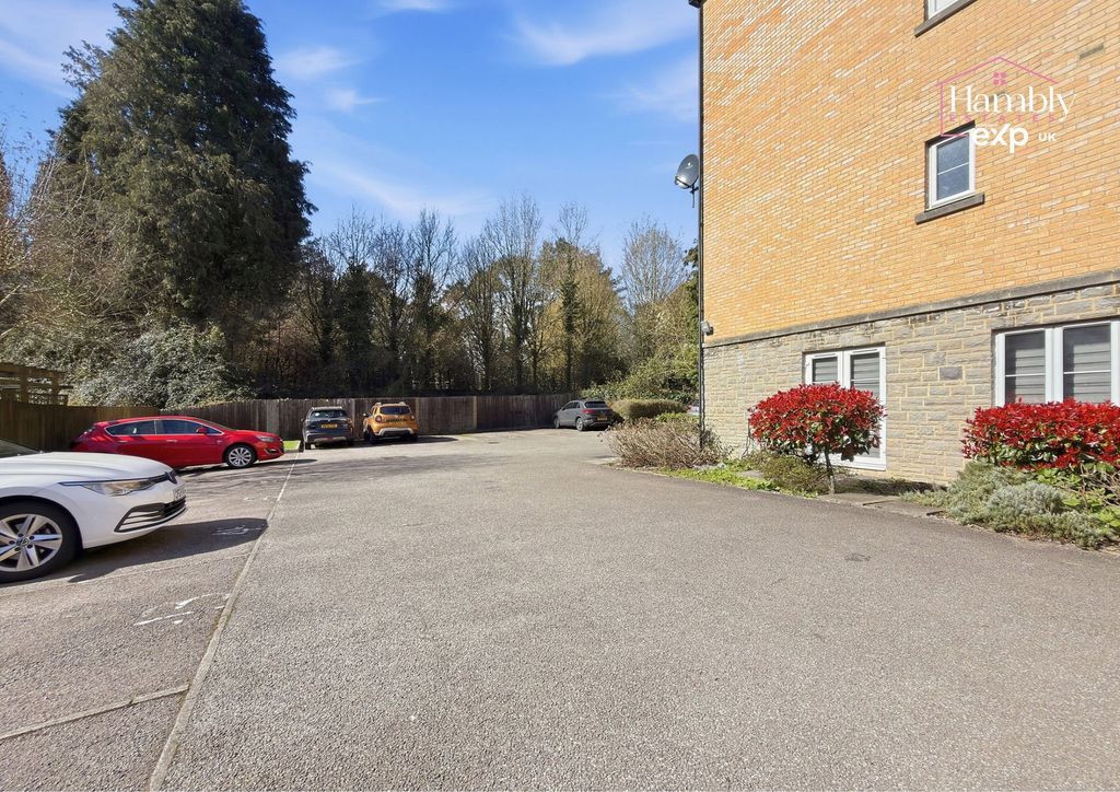 Additional image 3 of 2 bed flat for saleWhitworth Square, Whitchurch, Cardiff CF14