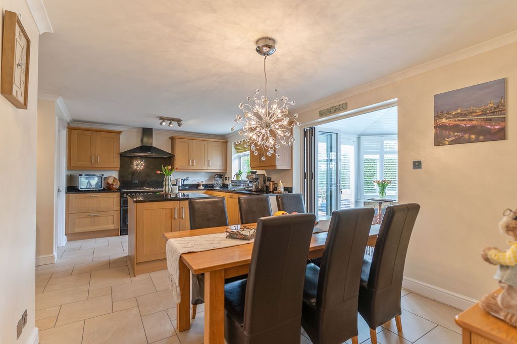 Additional image 7 of 4 bed detached house for saleRosecroft Drive, Langstone NP18